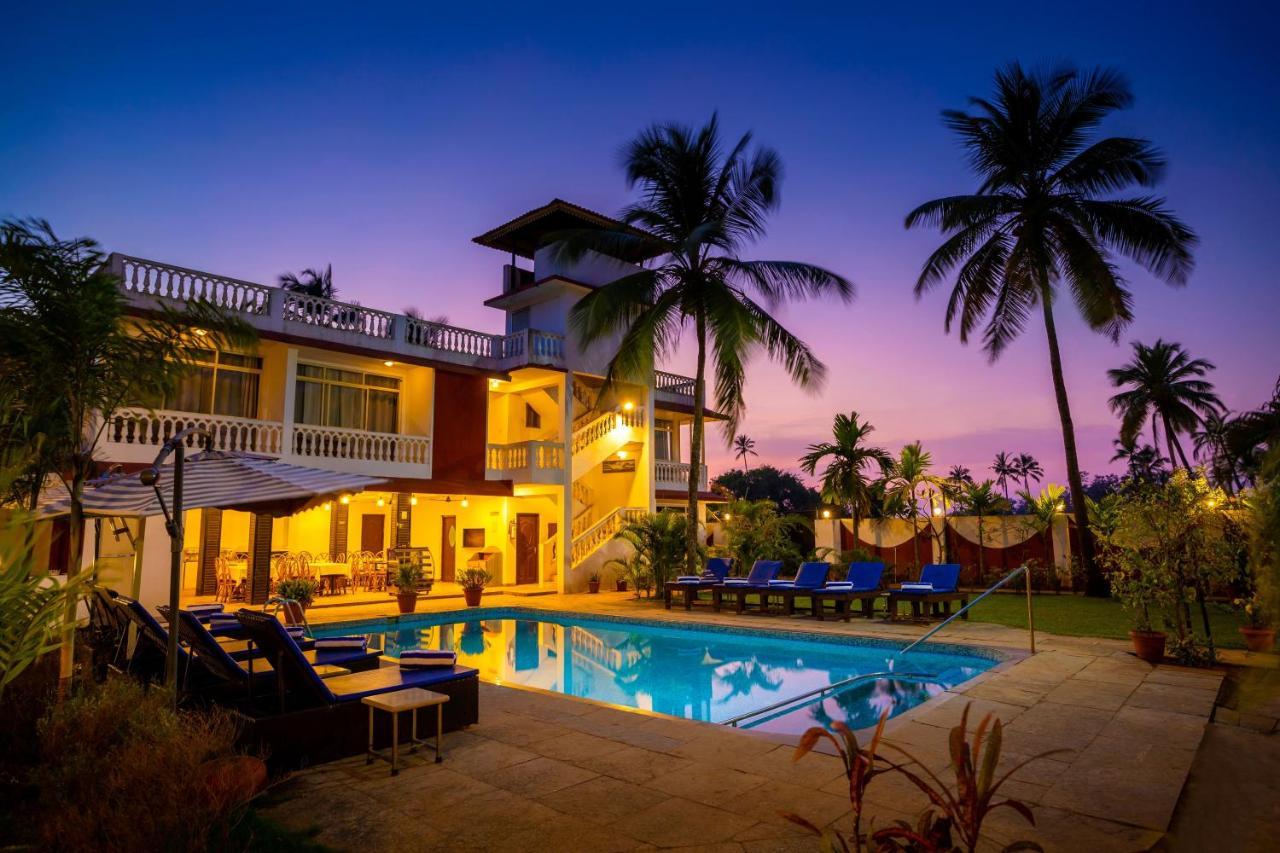 La Vaiencia Beach Resort, Morjim Bagian luar foto