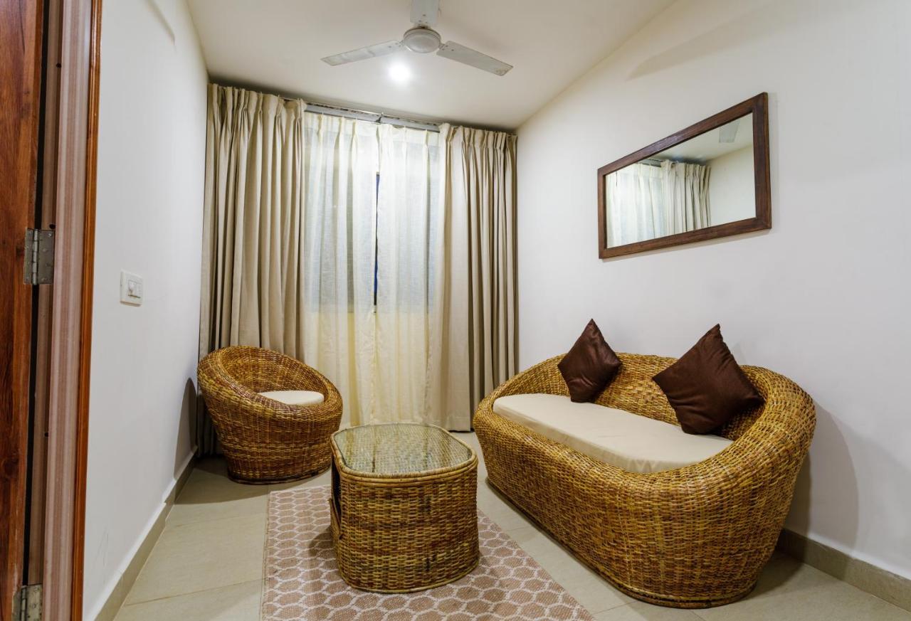 La Vaiencia Beach Resort, Morjim Bagian luar foto