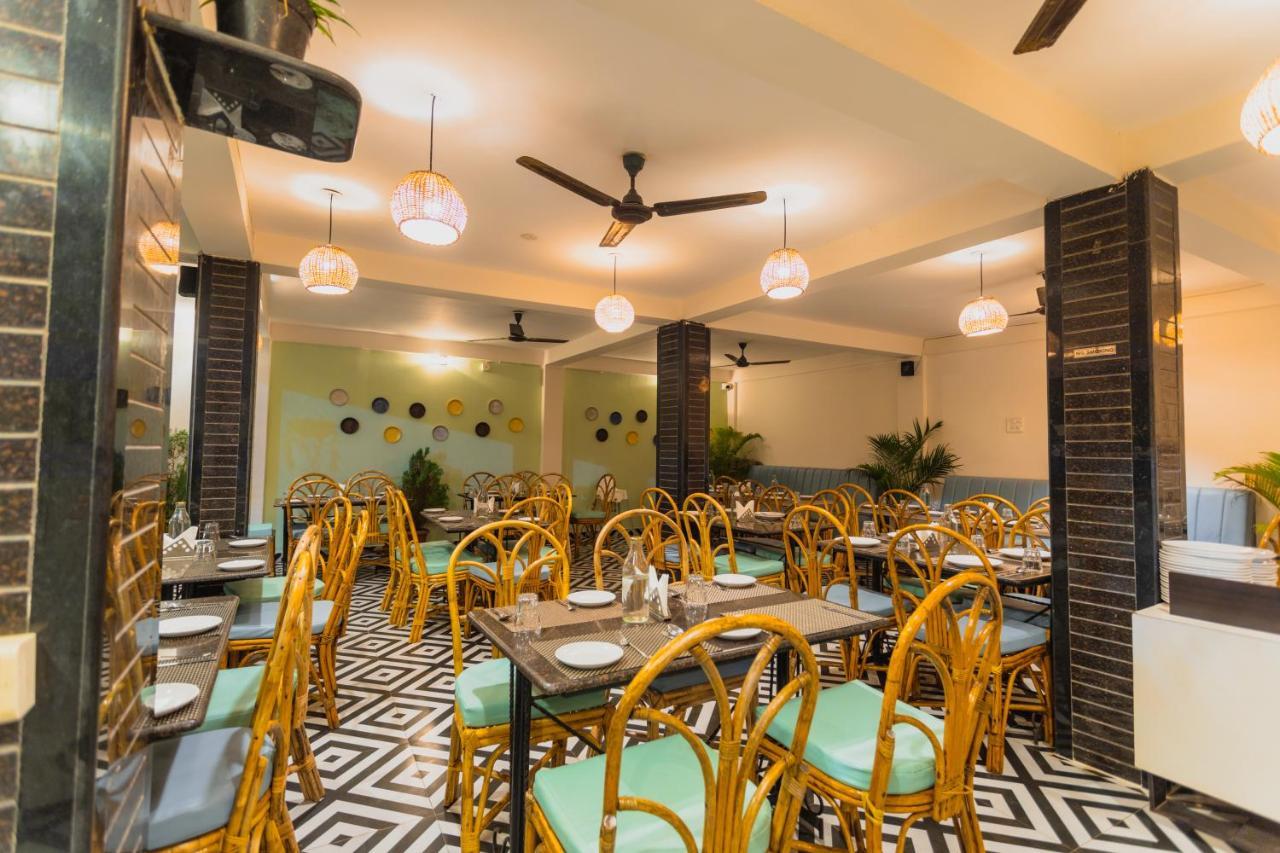 La Vaiencia Beach Resort, Morjim Bagian luar foto